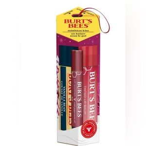 Burt's Bee’s - Mistletoe Kiss Lip Balm Trio. NEW. Fig, Vanilla Bean, Red Dahlia